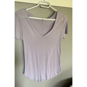 Women tees V-neck from Dynamite